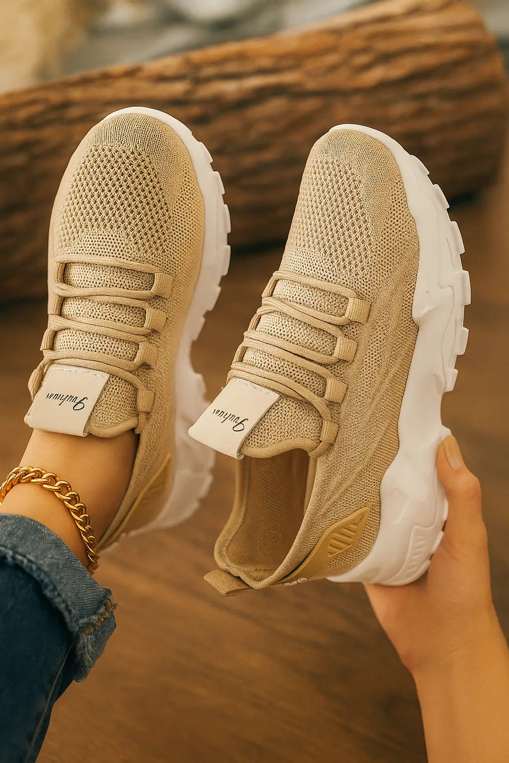 Lightweight and Breathable Sports Trainers