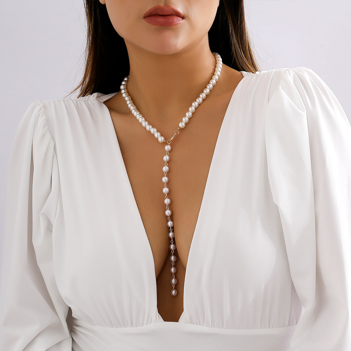 Long Retro Pearl and Tassel Necklace